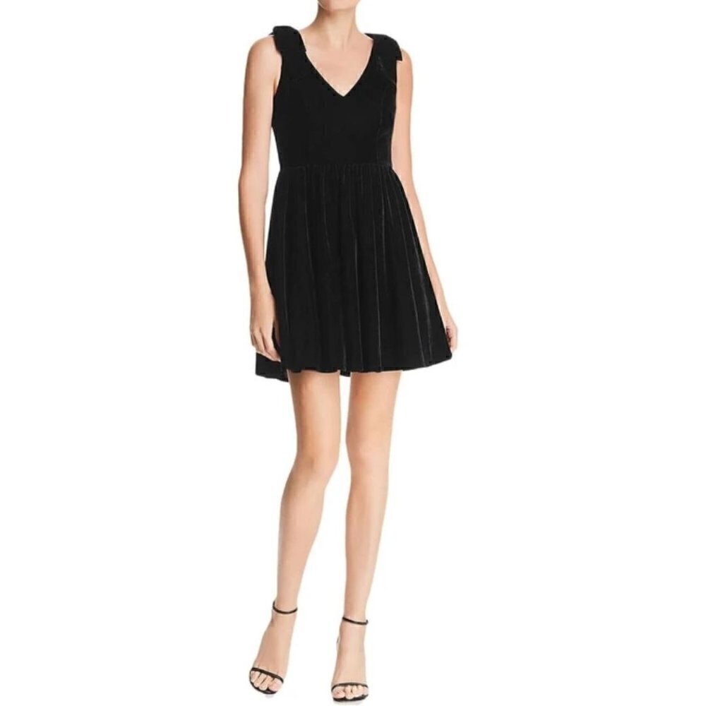 NWT Aqua Black Velvet Bow Shoulder Mini Cocktail Dress S